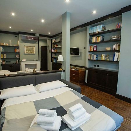 Two Sisters Suites Napoli Bagian luar foto