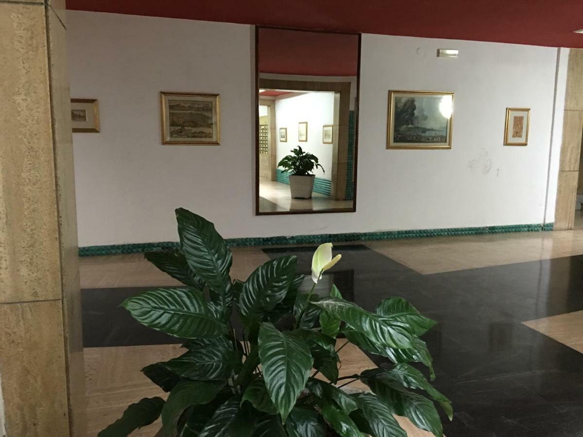 Two Sisters Suites Napoli Bagian luar foto