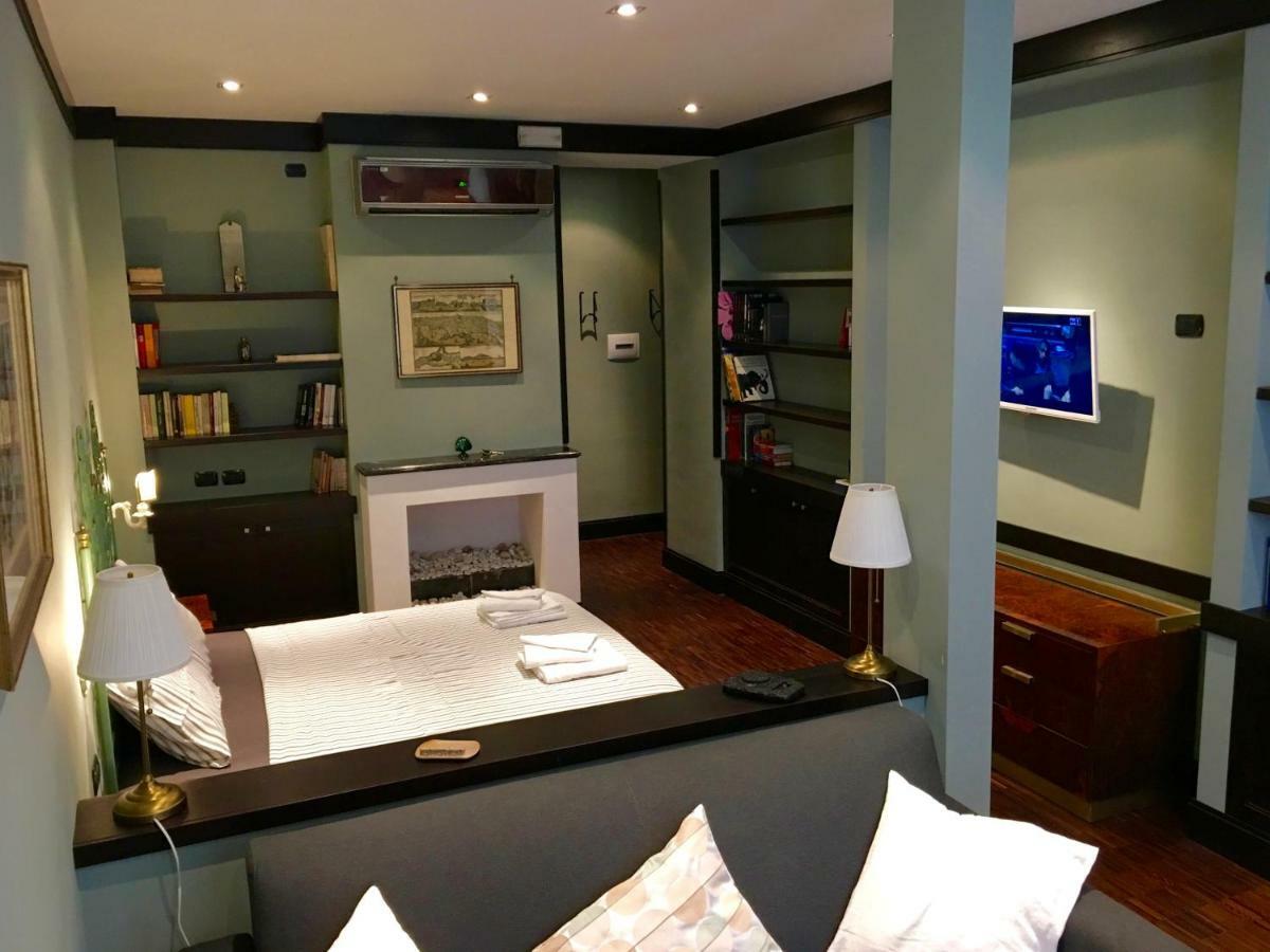 Two Sisters Suites Napoli Bagian luar foto