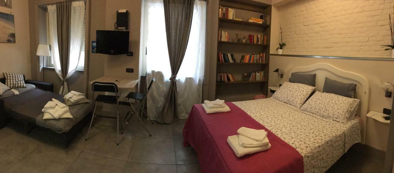 Two Sisters Suites Napoli Bagian luar foto
